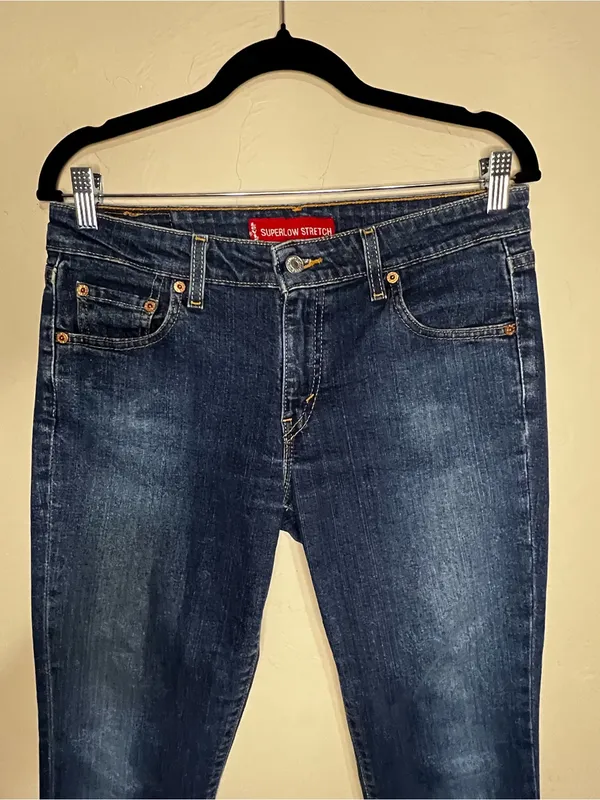Levi's 524 Vintage Y2K Superlow‎ Stretch Bootcut Short Blue Denim Jeans - Image 3