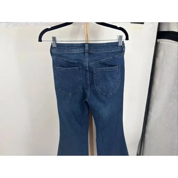We The Free Kick Flare Jeans Size 27 Short Medium Wash Blue Denim - Image 11