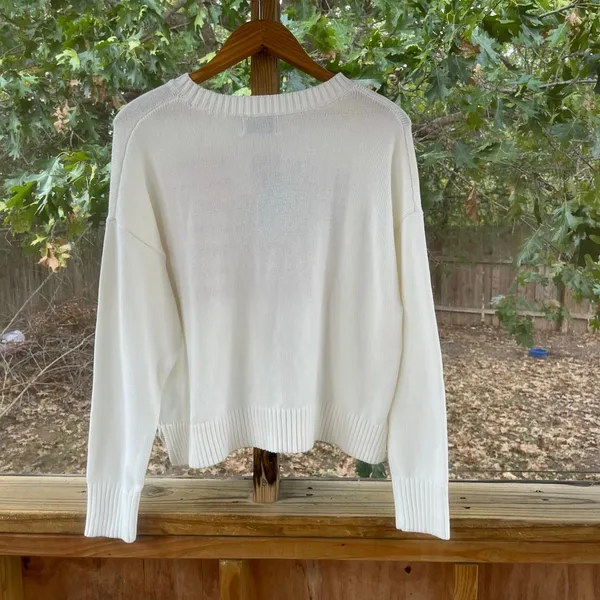 Old Navy Women's Crew-Neck Flag Sweater Size L. NEW! - Image 3