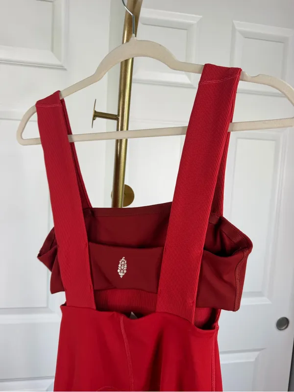 Free People Movement Red Capri Jumpsuit Romper Size S - Image 9