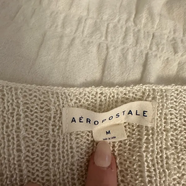 Aeropostale cropped cardigan/sweater - Image 3