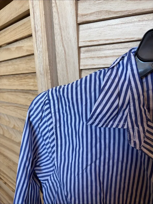 Active USA Blue and White Striped Collared Shirt Medium - Image 2