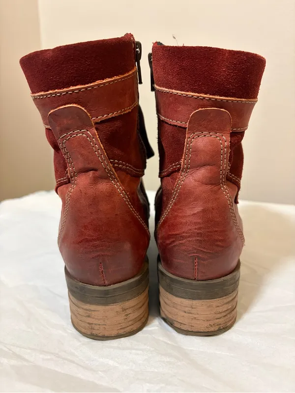 Dromedaris Kara Scrunched Red Leather & Suede Boot Size 38 - Image 5