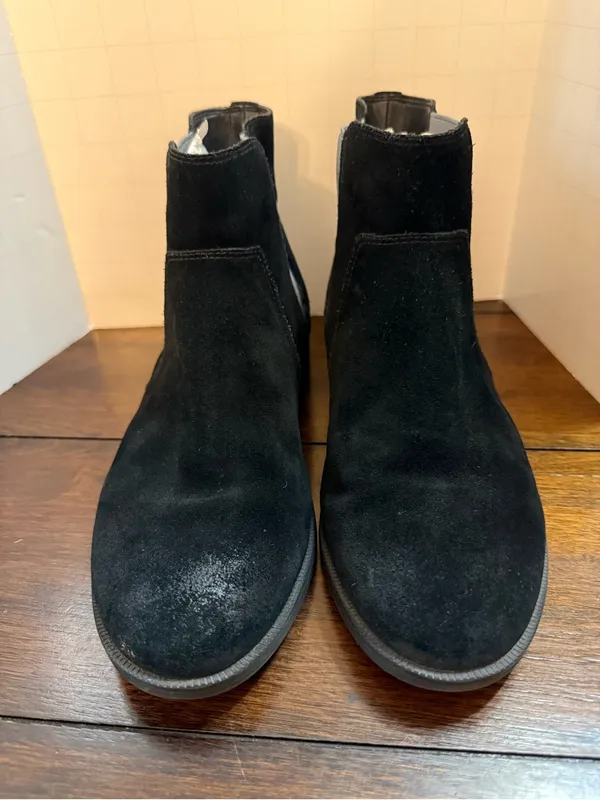 Vionic Water Repellent Suede Leather Chelsea Ankle Boots - Alana - Black 7.5 - Image 2