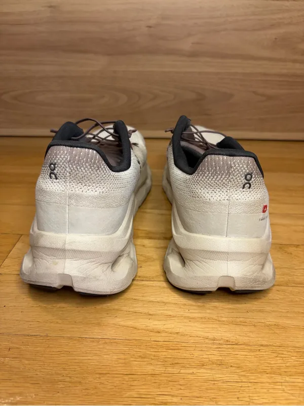 On Running Cloudtilt Women's Sneakers in Clove / Sand - Size 9 - Image 4