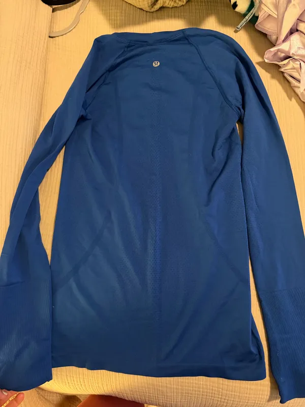 Lululemon Long Sleeve Swiftly - Image 3