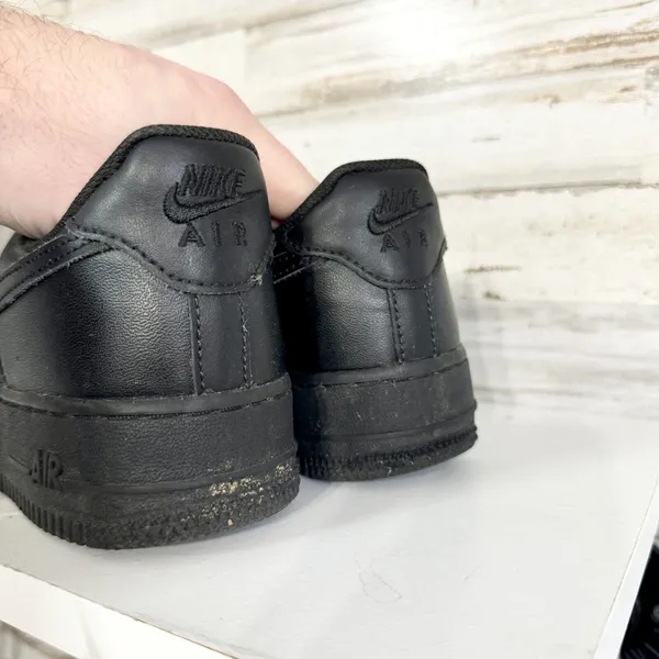 Vintage Nike Air Force 1 07 W 8.5 Low Supreme Black Sneakers Shoes 315100 001‎ - Image 4
