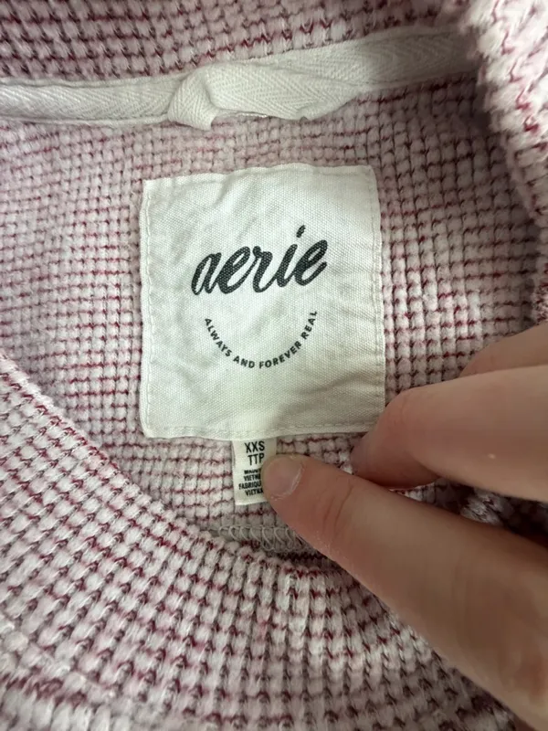 Aerie Women’s Oversized Crewneck Sweater in Pale Pink - Image 3