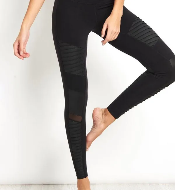 Alo Yoga Leggings - Image 5