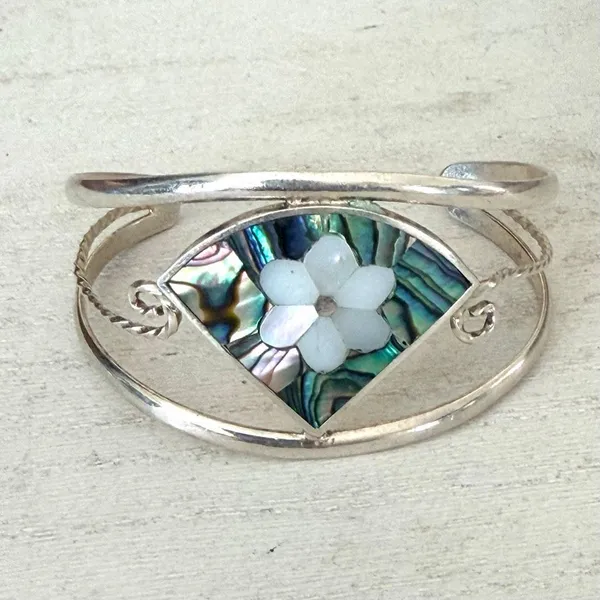 Vintage Alpaca Mexico Abalone Mother of Pearl Flower Cuff Bracelet - Image 3