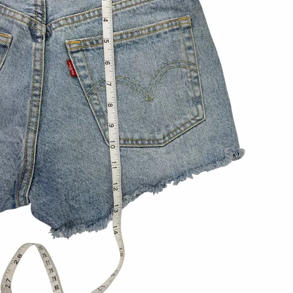 New Levi’s 501 Original High Rise Light Wash Denim Shorts Raw Hem Size 26 - Image 7