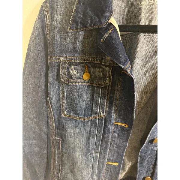 Gap 1969 Women's Denim Jean Jacket Size Large Distressed Trucker - Image 3