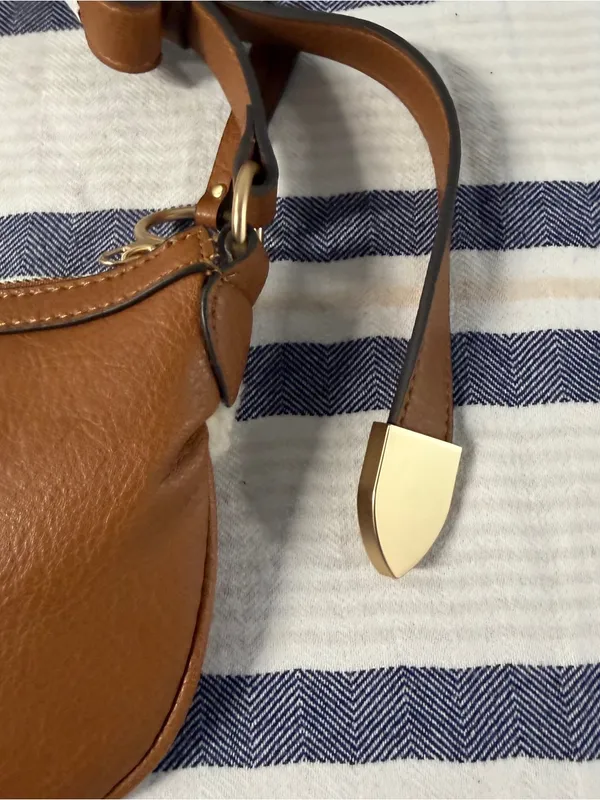 Jessica Simpson NWT Sherpa Shoulder Bag Camel Faux Leather Hobo Purse - Image 4