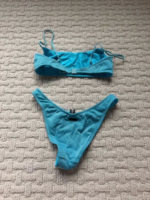 Triangl Bikini Set - Image 4