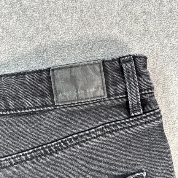 American Eagle Highest Rise 90's Boyfriend Jean Shorts Size 6 Black Denim Stretc - Image 8