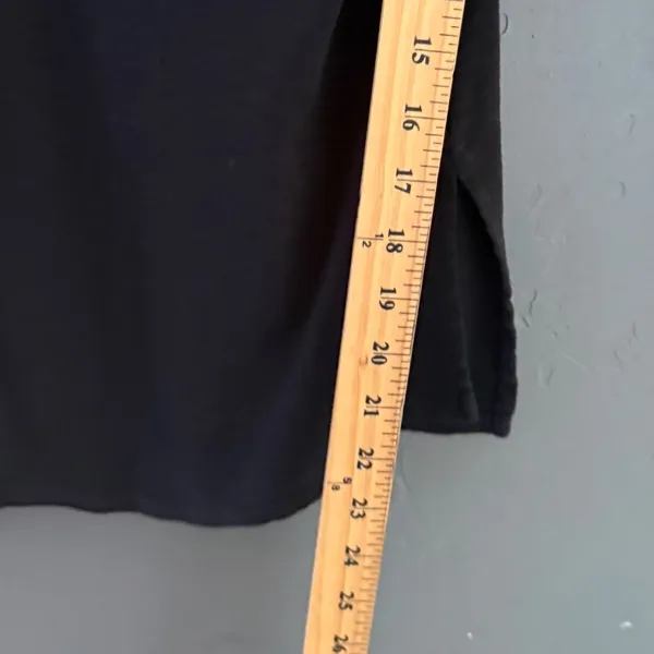 J. Jill Black Pima‎ Cotton V-Neck Short Sleeve Tee Shirt Cuffed Side Slit Small - Image 7