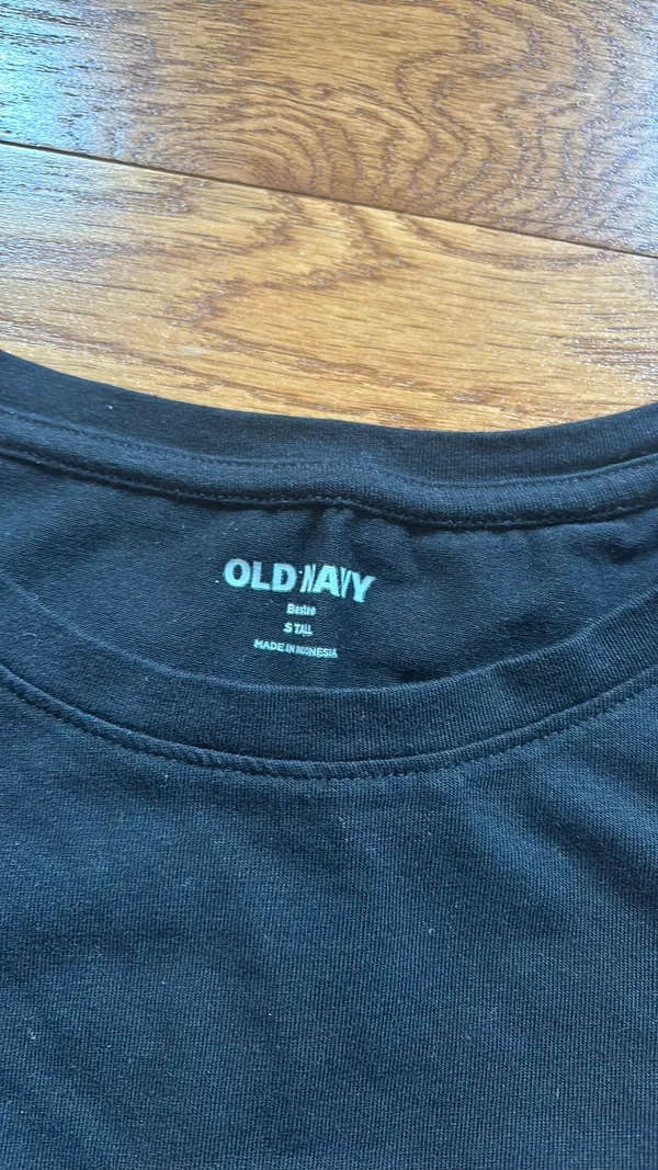 Old Navy Tank - Image 2