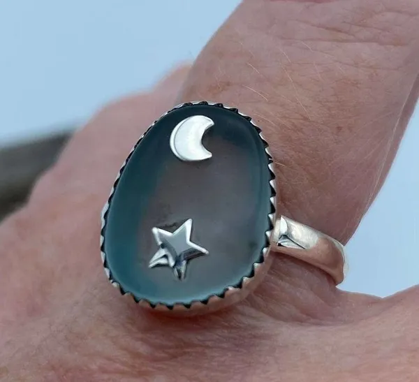 Moon & Star Sea Tumbled Sea Foam Sea Glass Sterling Silver Ring Size 10 - Image 6
