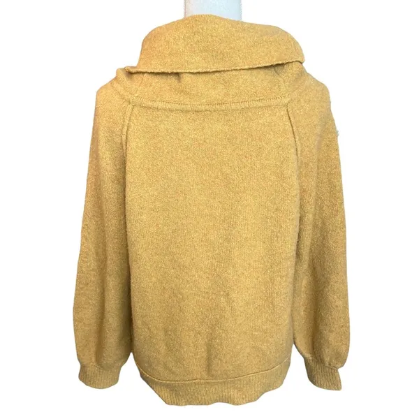 Free People Women's Echo Beach Pullover Yellow Knit Sweater Cowl Neck Size Small - Image 5