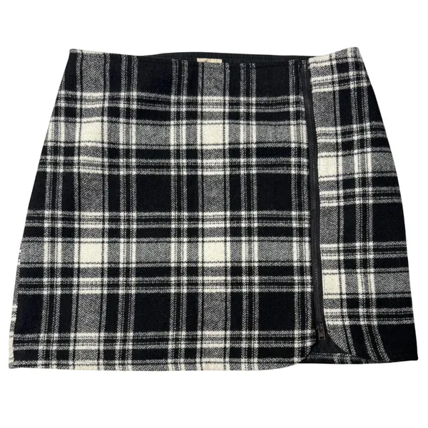 Hollister Black White Plaid Wool Blend Mini Skirt Size 7 Preppy Zip Front - Image 2