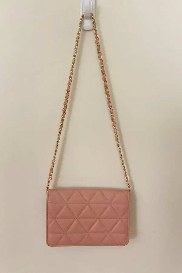 Clutch - Image 2