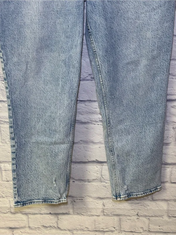 Abercrombie & Fitch Curve Love Ultra High Rise 90s Straight Jean Women’s 32 - Image 3