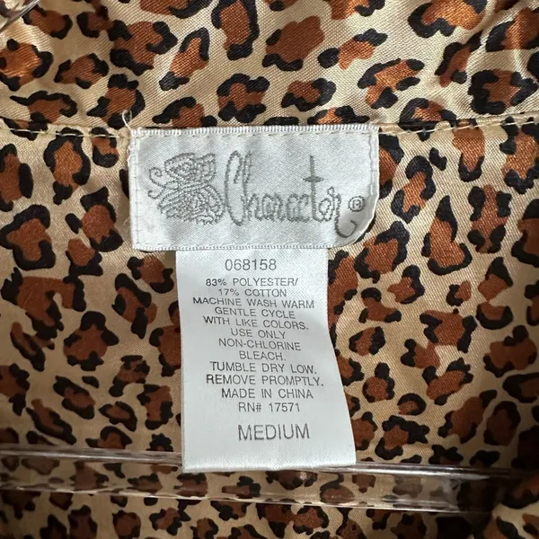 Animal Print Pajama Top Brown Size M - Image 4