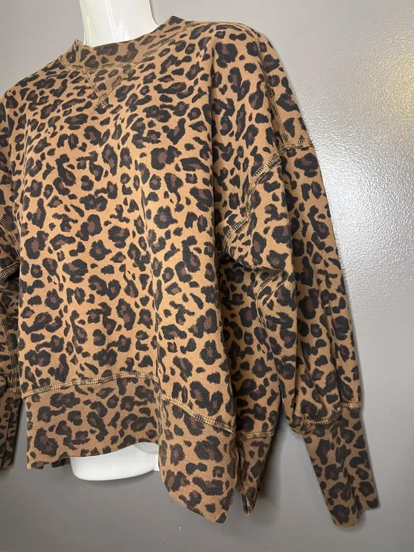 Abercrombie & Fitch Sweatshirt Womens Small Brown Leopard Print Fleece Pullover - Image 5