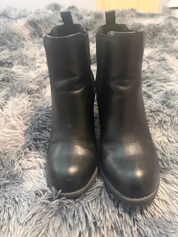 Amazon Black Booties - Image 3