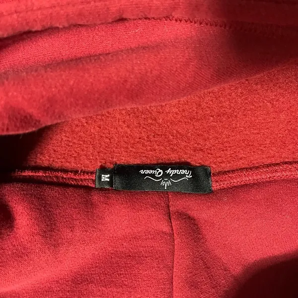 TRENDY QUEEN Viral Soft Red Pullover Hoodie Sweatshirt Women’s Sz M EUC - Image 3