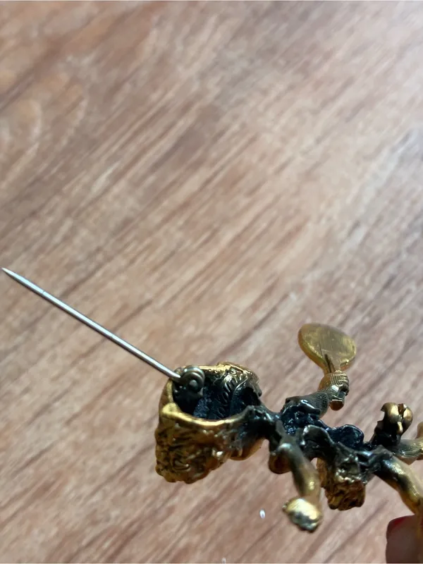 Tortolani Vintage Gold Tennis Brooch Pin - Image 14