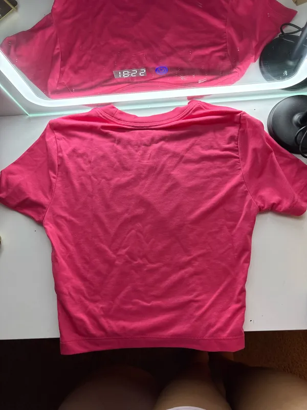 Cropped Pink Nike Top - Image 2