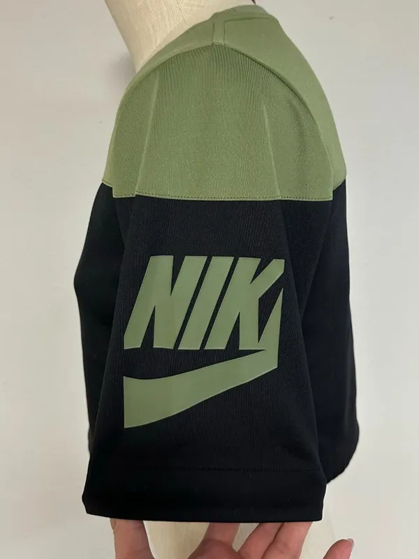 Nike Crop Top - Image 4