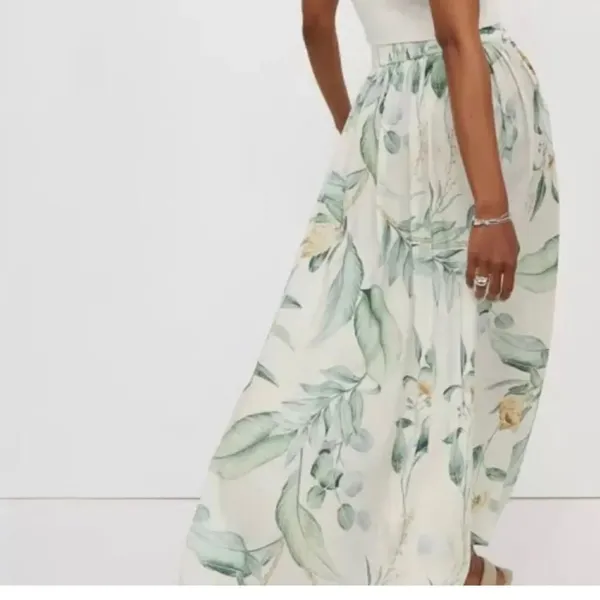 H&M Floral Print Maxi Button Down Skirt(Size Small) - Image 3