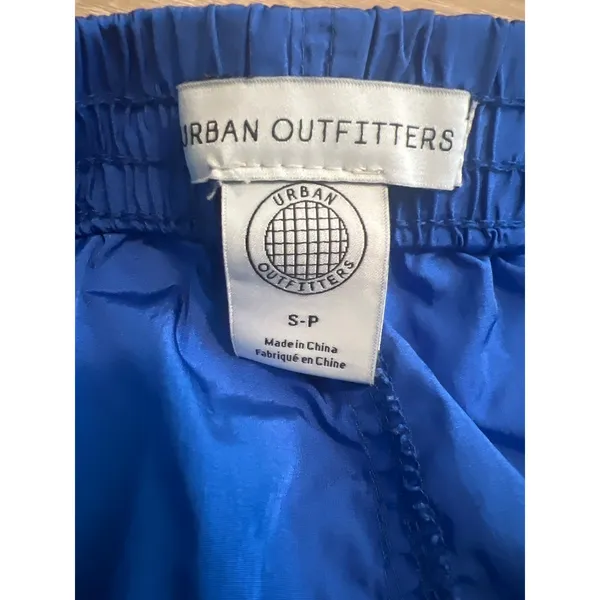 Urban Outfitters Electric Blue Nylon Athletic Running Shorts Medium - Image 4