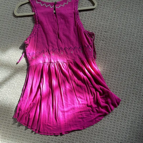 Free People top lined to waist beaded detail hot pink S - Image 3
