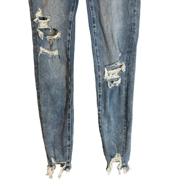 American Eagle Women’s Blue Distressed Shark Bite Fringe Denim Jeans Size 0R - Image 4