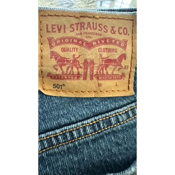 LEVI'S 501 Original Short size 26 - Image 8