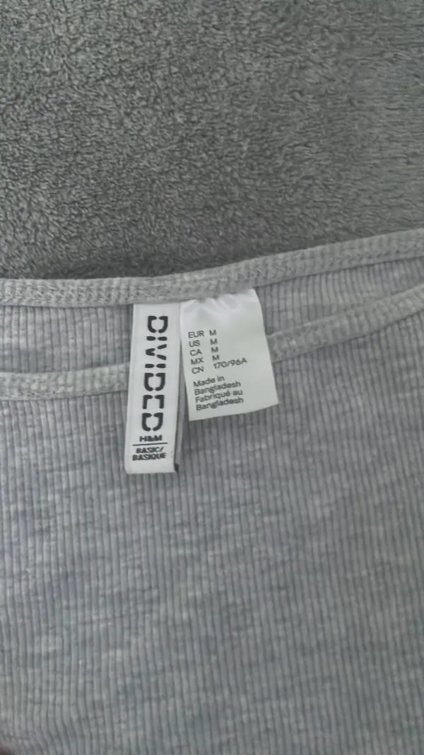 H&M Ribbed gray top - Image 3