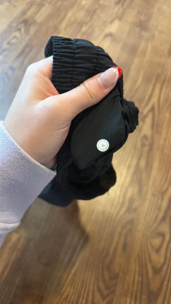 Lululemon Hotty Hot Shorts 2.5" - Image 4
