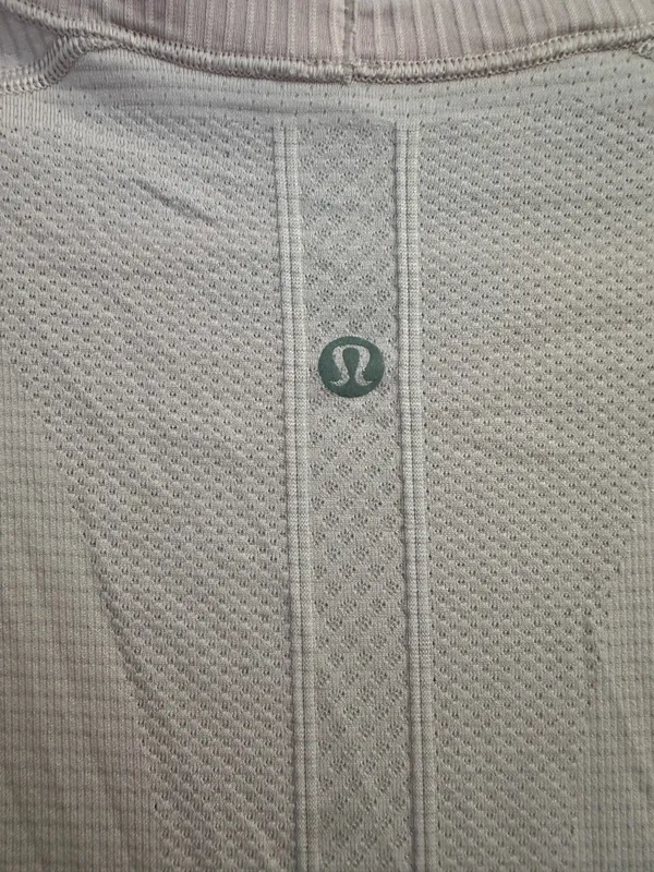Lululemon Top  - Image 3