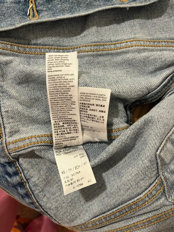 Levi’s Denim Top - Image 4
