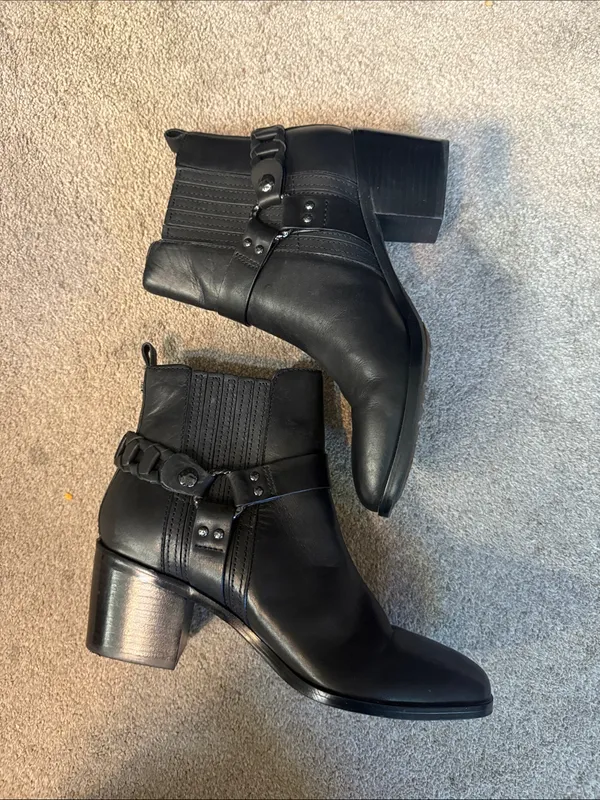 Sam Edelman Dalma Black Leather Western Moto Slip On Booties Size 8.5 - Image 3