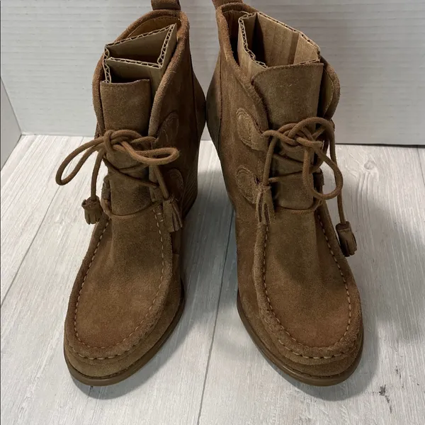 Lucky Brand Brown Suede Wedge Boots - Image 2