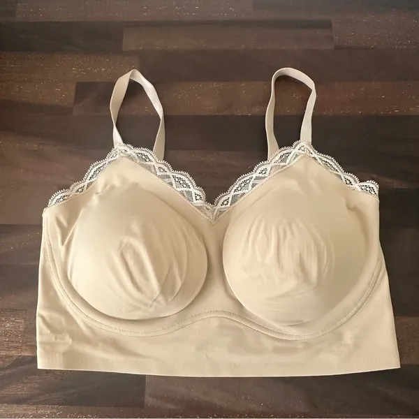 True & Co Lace Wireless Bralette Tan - Image 2
