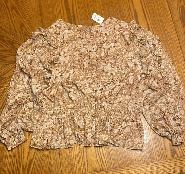 New W/tags  Shirt - Image 2