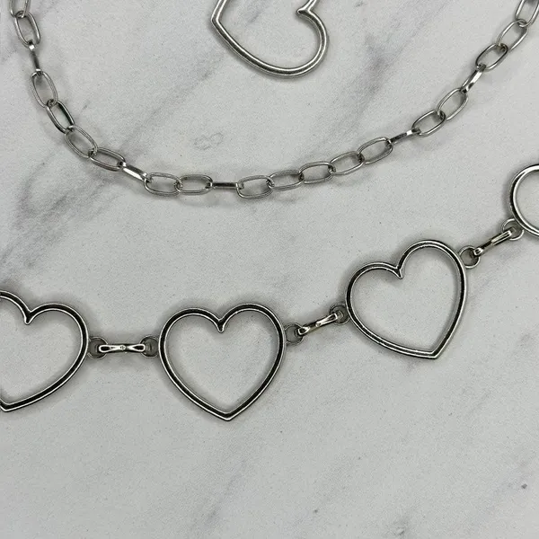 Open Heart Silver Tone Chain Belt One Size (OS) ✨ - Image 7