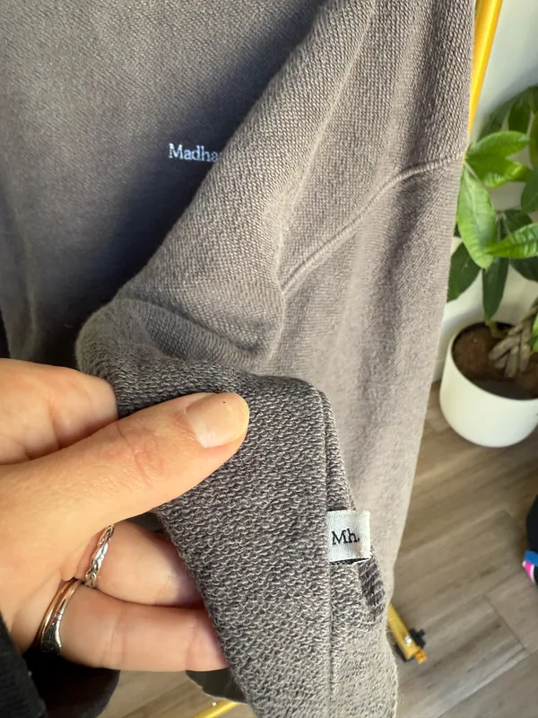 Madhappy Crewneck grey - Image 2