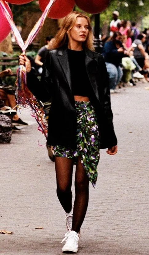 FLORAL PRINT MINI SKIRTZara9.99 $7.99 - Image 4