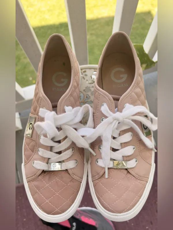 Guess Quilted Blush Pink Women's Sneakers - Image 3